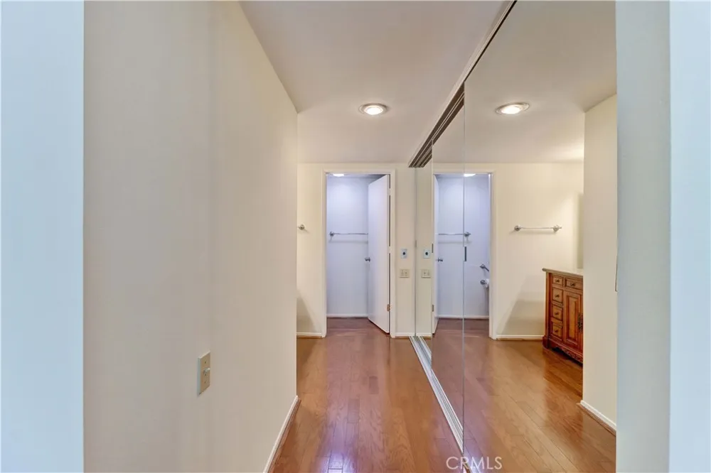 3298 Via Carrizo #O Laguna Woods, CA 92637