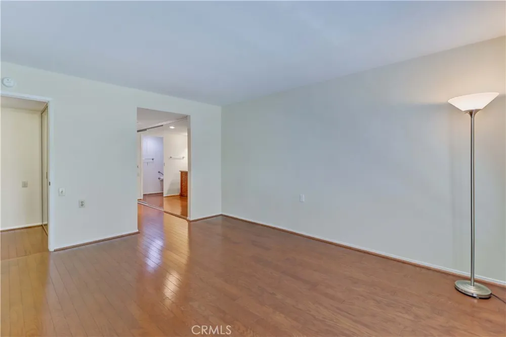 3298 Via Carrizo #O Laguna Woods, CA 92637