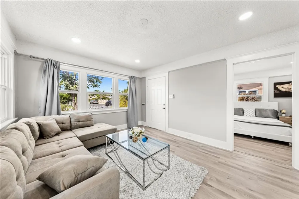 304 N MONTEREY Ontario, CA 91764