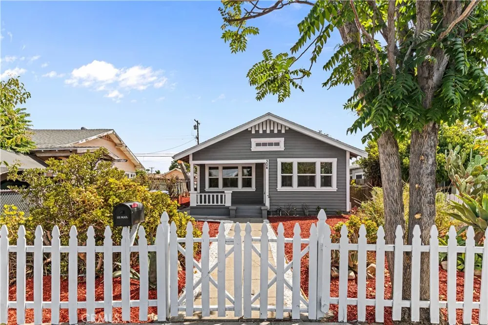 304 N MONTEREY Ontario, CA 91764