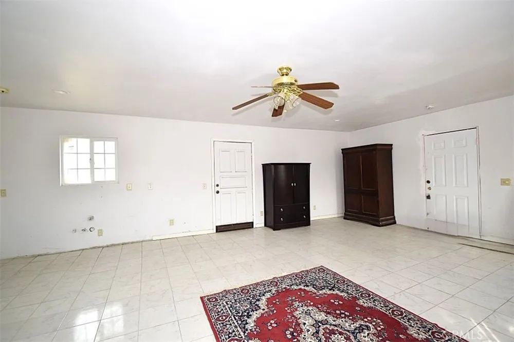 8425 Indio Avenue Yucca Valley, CA 92284