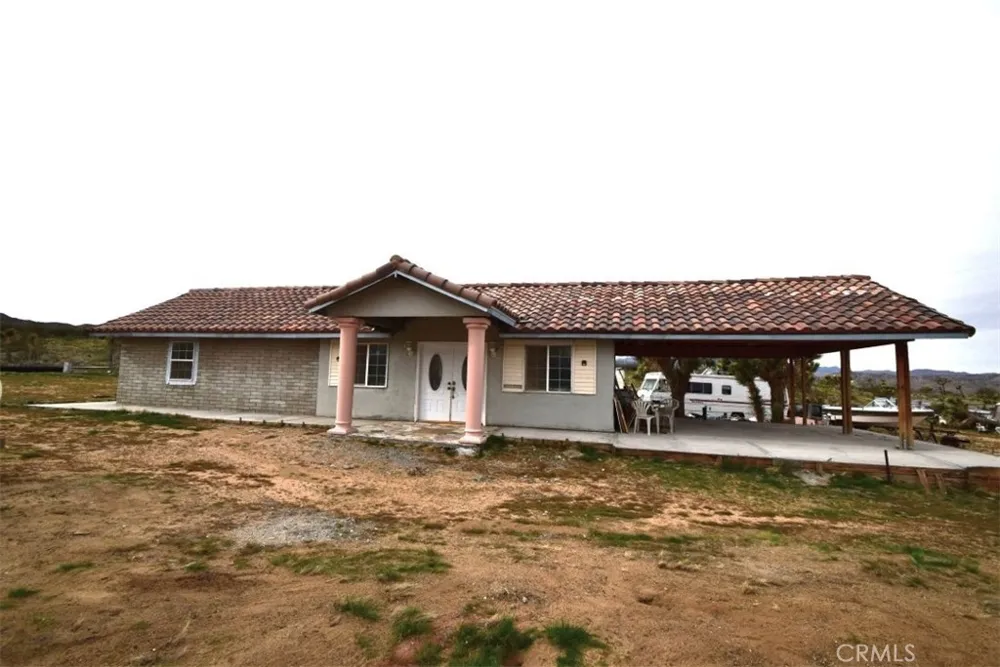 8425 Indio Avenue Yucca Valley, CA 92284