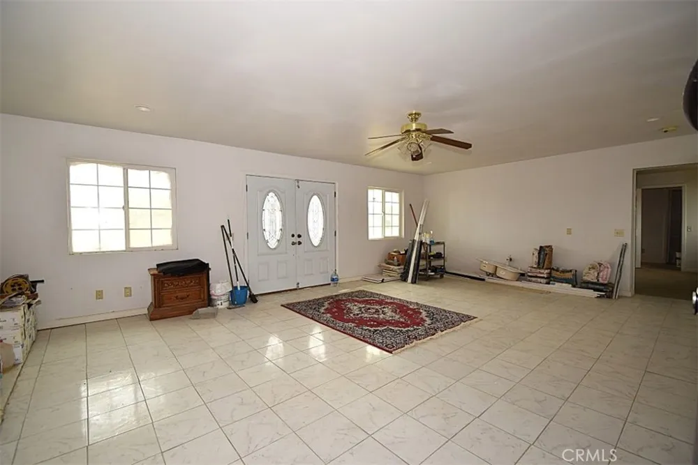 8425 Indio Avenue Yucca Valley, CA 92284