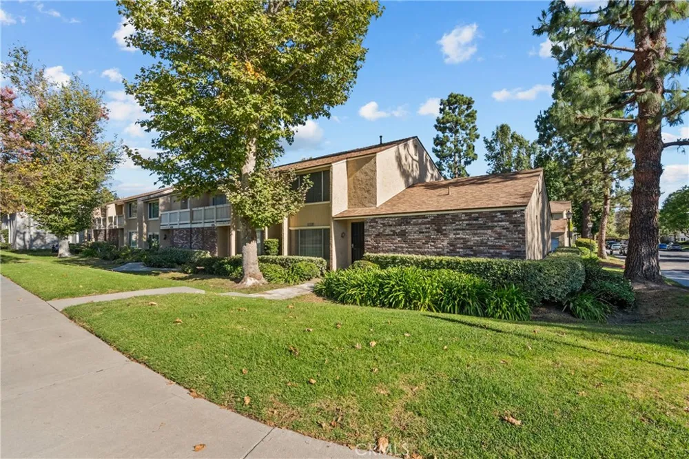 15008 Campus Park #A Moorpark, CA 93021