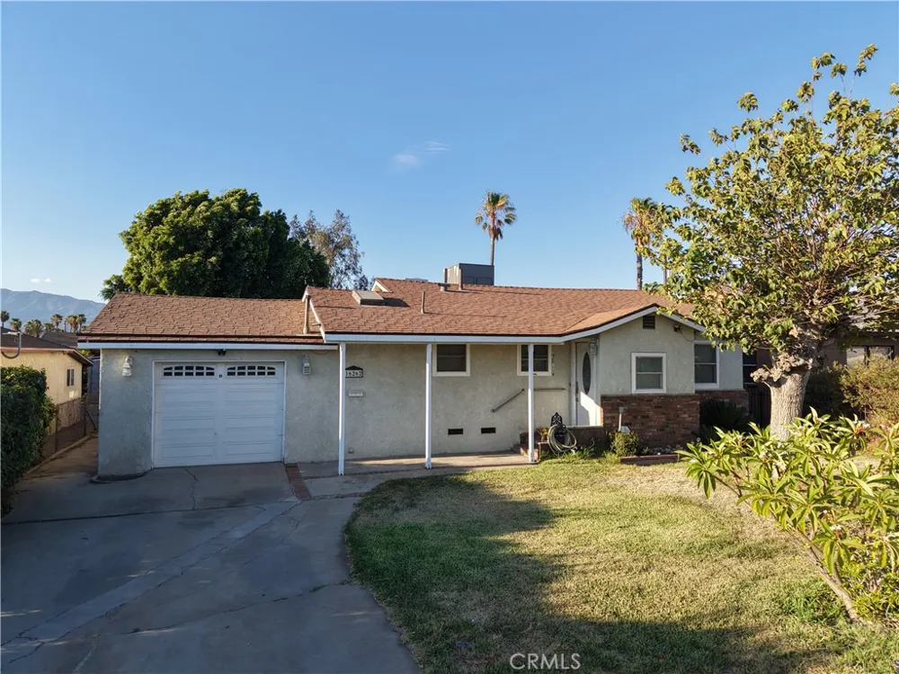 16262 Ivy Avenue Fontana, CA 92335