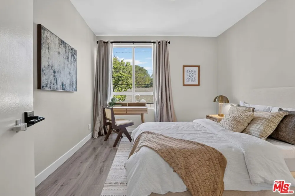 1509 Greenfield Avenue #207 Los Angeles, CA 90025