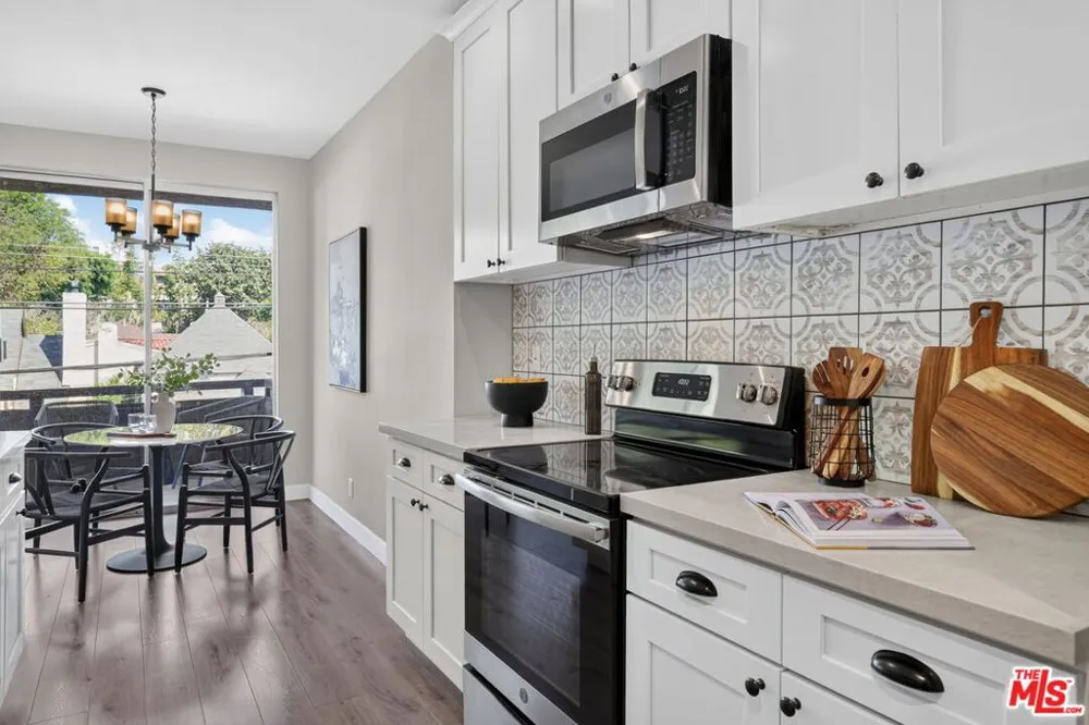 1509 Greenfield Avenue #207 Los Angeles, CA 90025