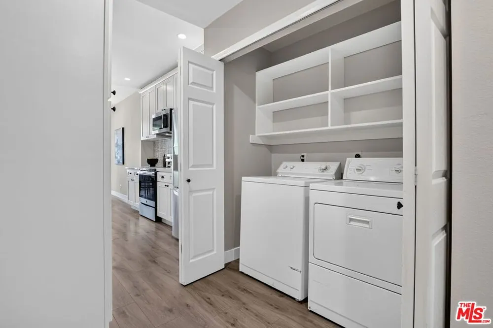1509 Greenfield Avenue #207 Los Angeles, CA 90025