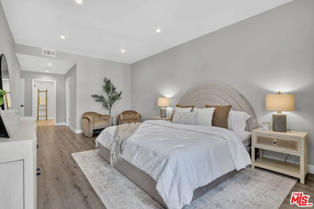 1509 Greenfield Avenue #207 Los Angeles, CA 90025