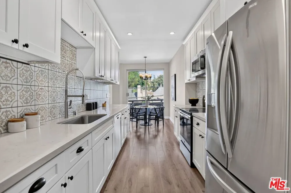 1509 Greenfield Avenue #207 Los Angeles, CA 90025