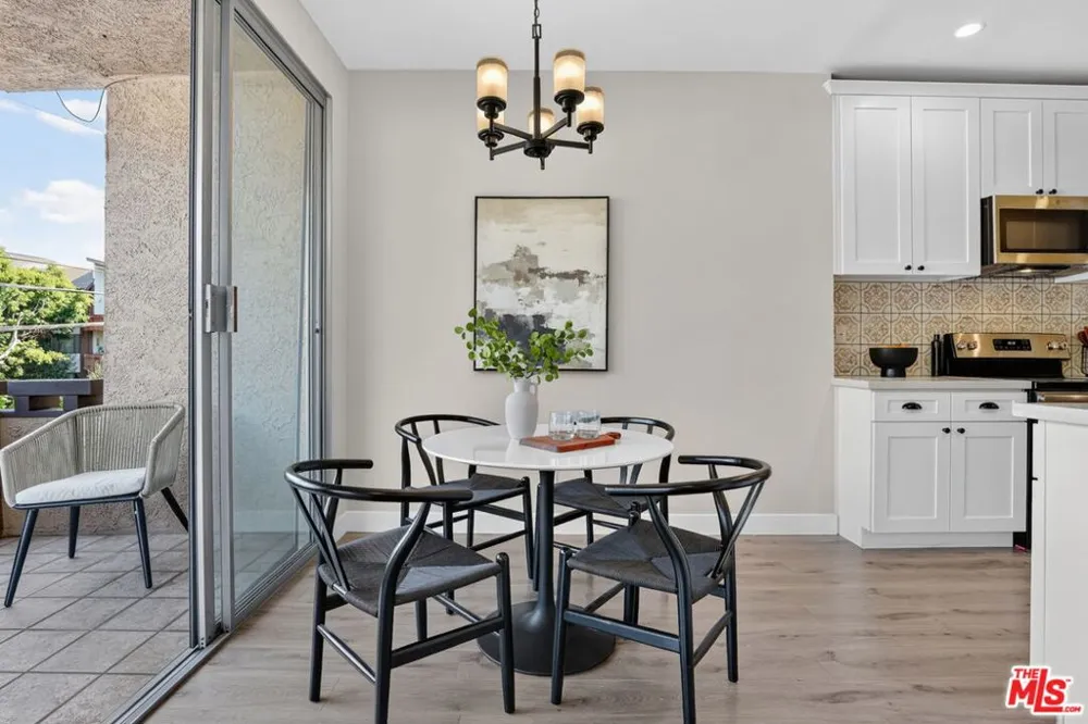1509 Greenfield Avenue #207 Los Angeles, CA 90025