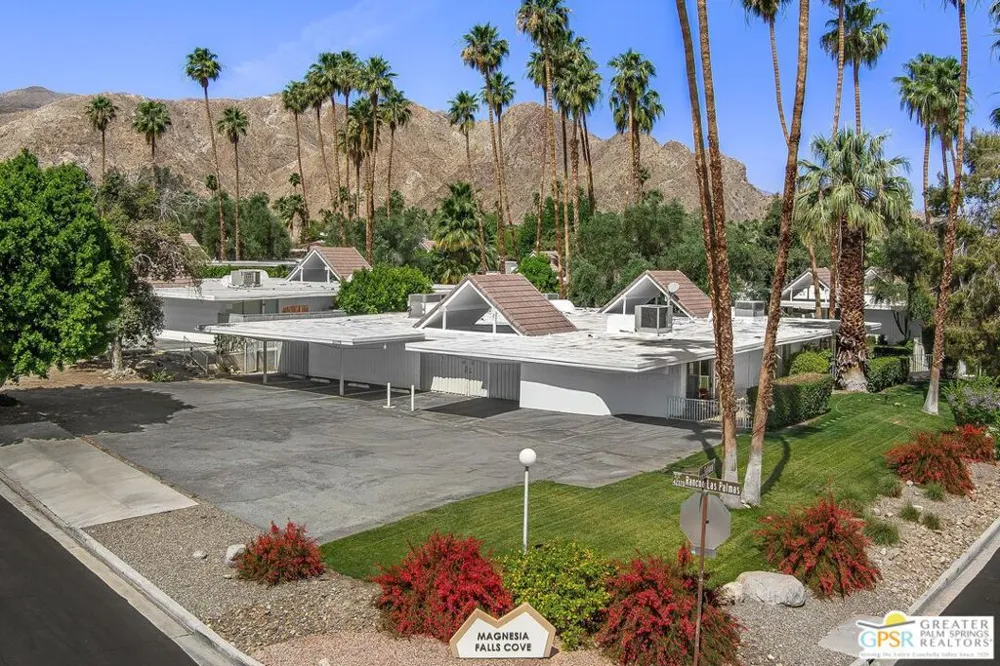 42379 Rancho Las Palmas Drive #29 Rancho Mirage, CA 92270