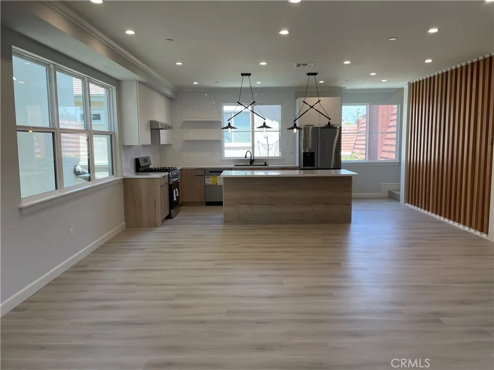 1022 La Cadena Ave #C Arcadia, CA 91007