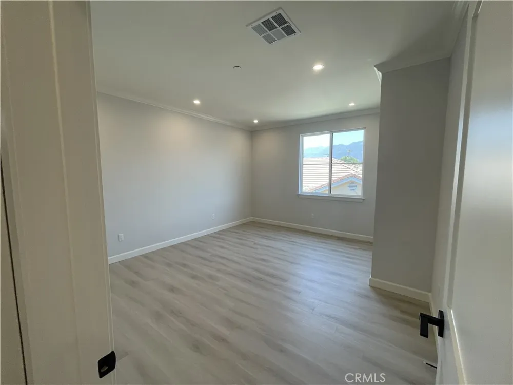 1022 La Cadena Ave #C Arcadia, CA 91007