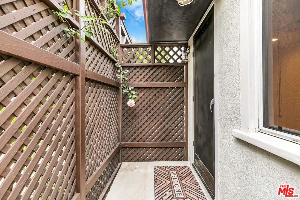 10948 Aletta Avenue #A Culver City, CA 90232