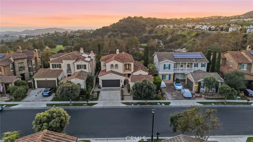 19 Via Soria San Clemente, CA 92673