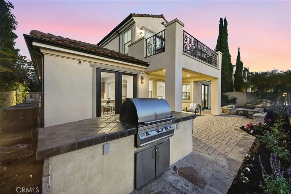 19 Via Soria San Clemente, CA 92673