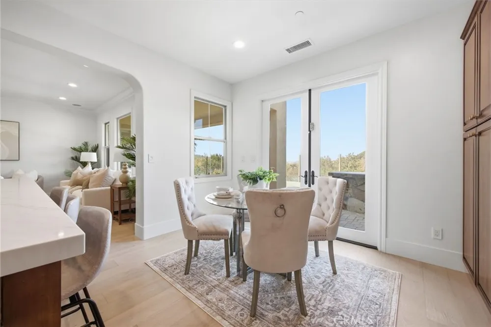 19 Via Soria San Clemente, CA 92673