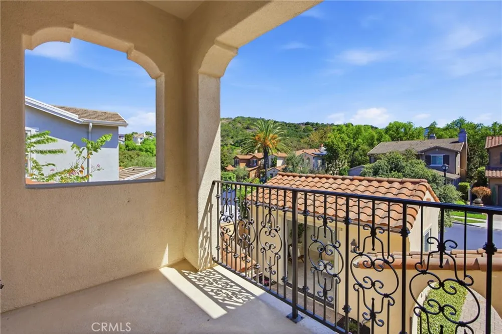 19 Via Soria San Clemente, CA 92673