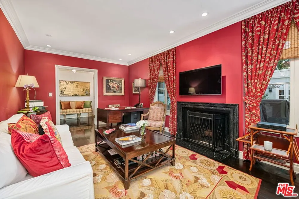 1110 Benedict Canyon Drive Beverly Hills, CA 90210