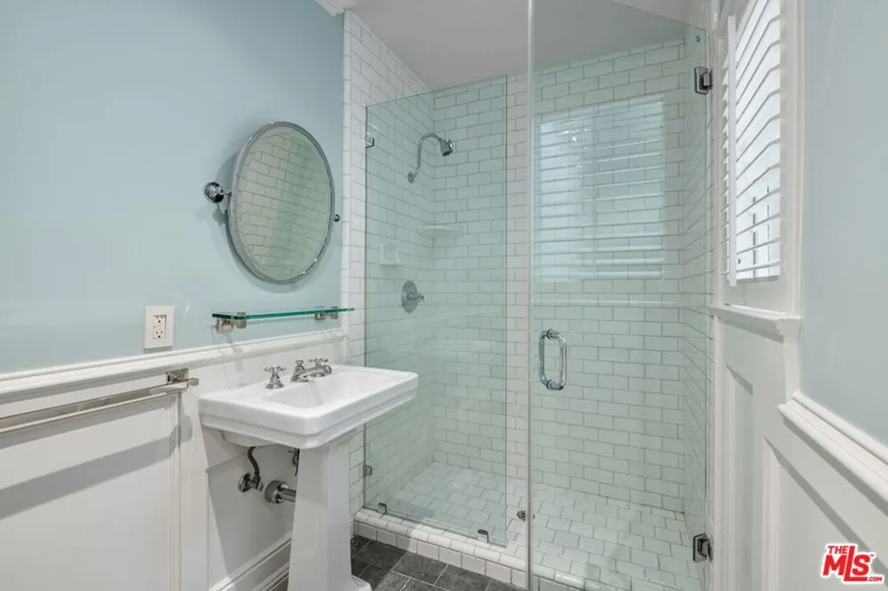 1110 Benedict Canyon Drive Beverly Hills, CA 90210