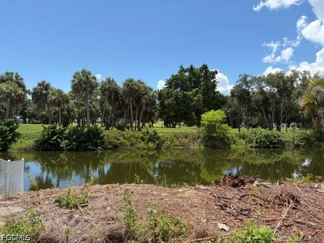 NW 18th Terrace Cape Coral, FL 33993