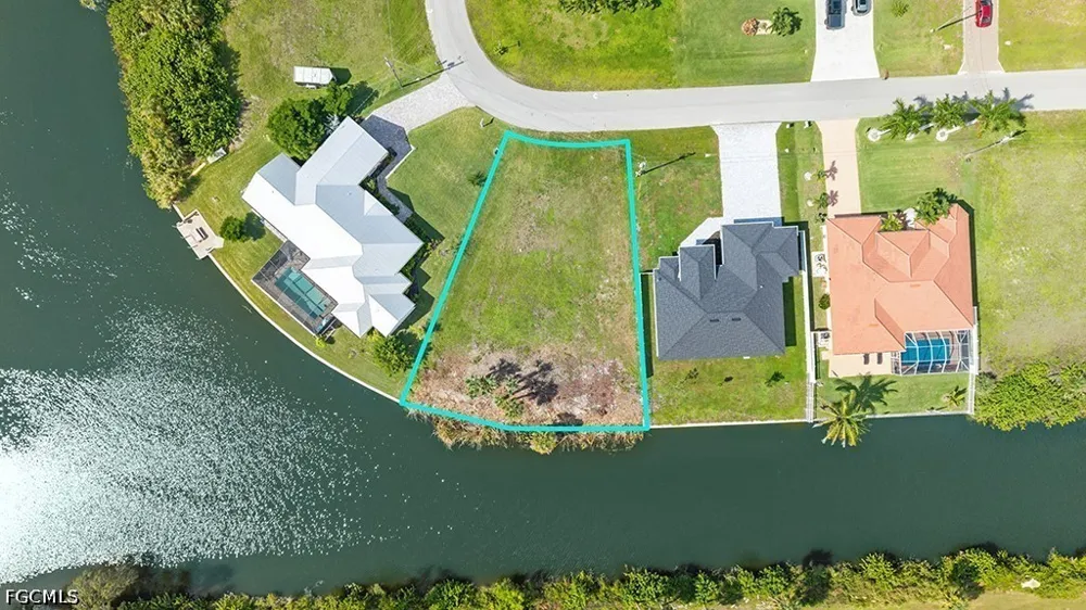 NW 18th Terrace Cape Coral, FL 33993