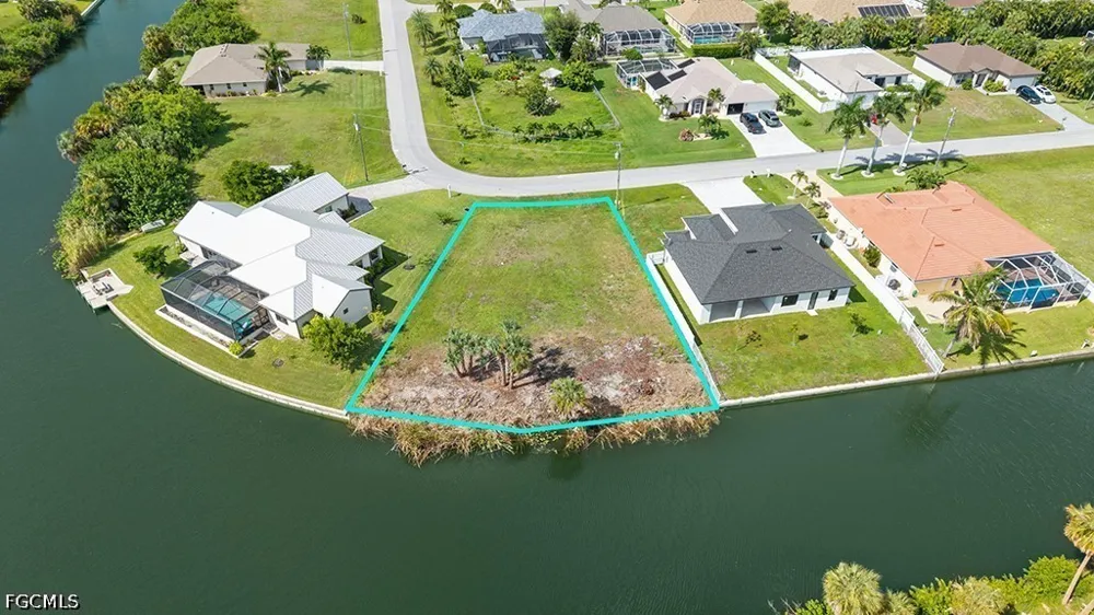 NW 18th Terrace Cape Coral, FL 33993