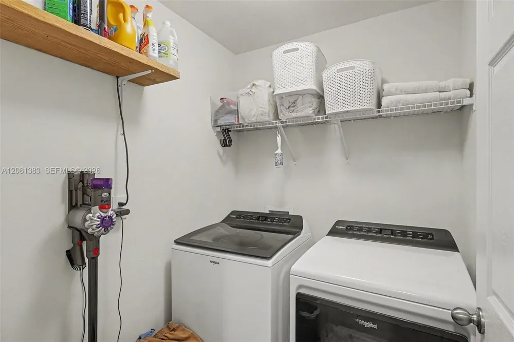 9012 W Justice Cir La Belle, FL 33935