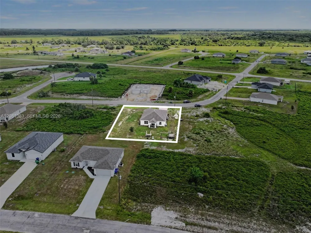 9012 W Justice Cir La Belle, FL 33935