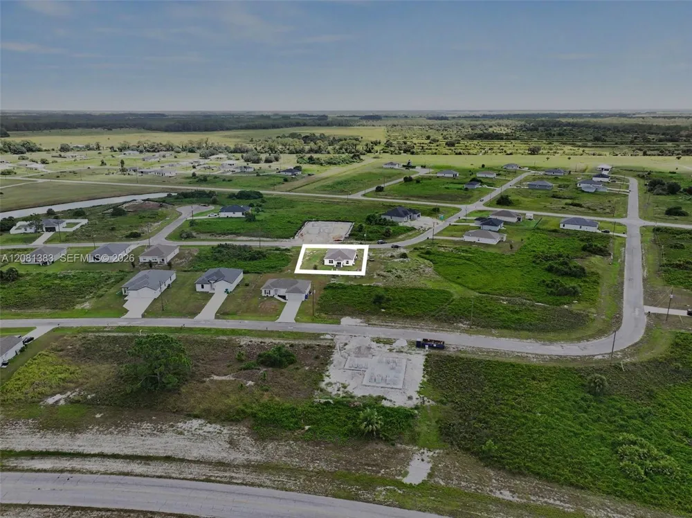 9012 W Justice Cir La Belle, FL 33935