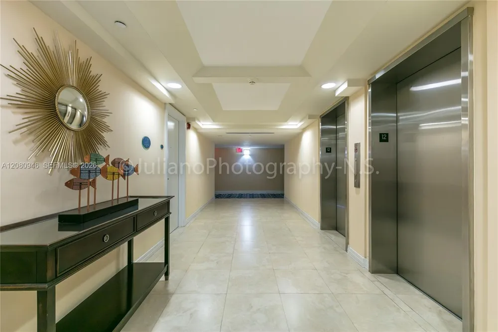 6917 Collins Ave #PH04 Miami Beach, FL 33141