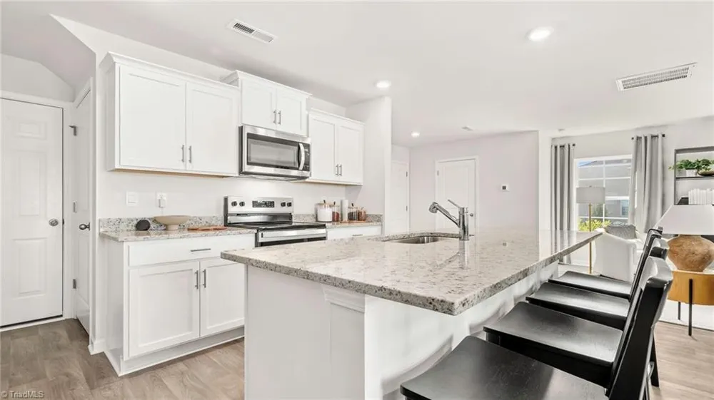 6681 Capstone Court Rural Hall, NC 27045
