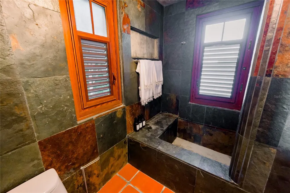 9 WILLIAM FONT Culebra, PR 00775