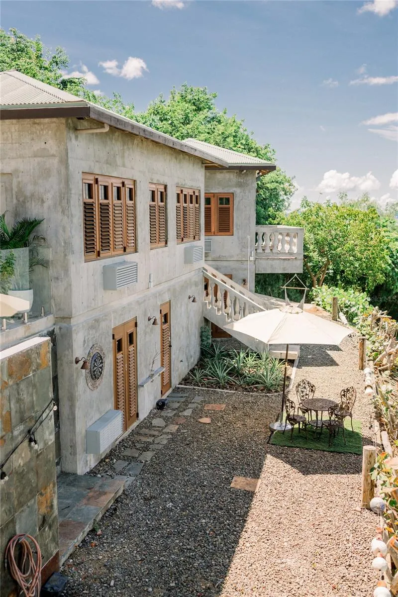 9 WILLIAM FONT Culebra, PR 00775