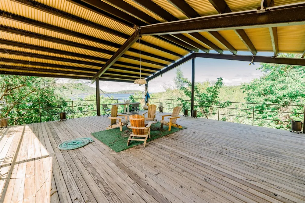 9 WILLIAM FONT Culebra, PR 00775