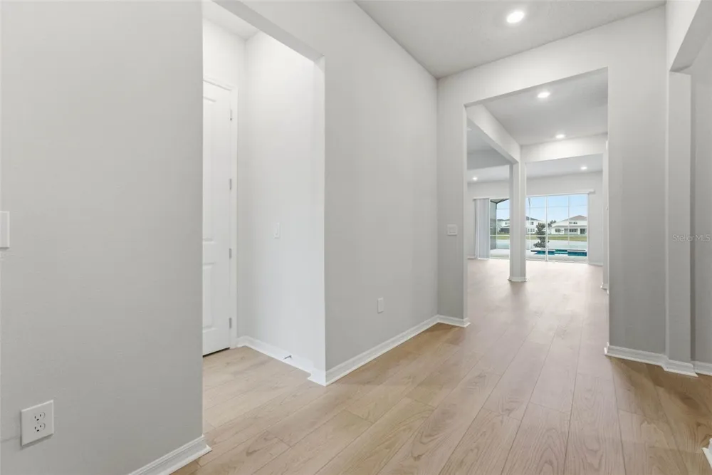 8369 FENTON STREET Orlando, FL 32836