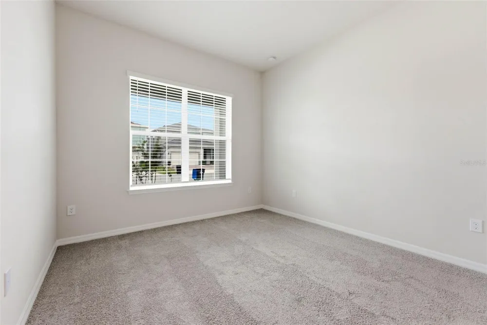 8369 FENTON STREET Orlando, FL 32836