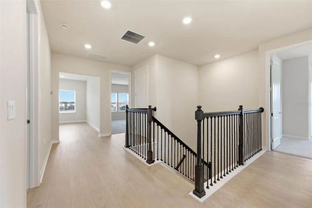 8369 FENTON STREET Orlando, FL 32836