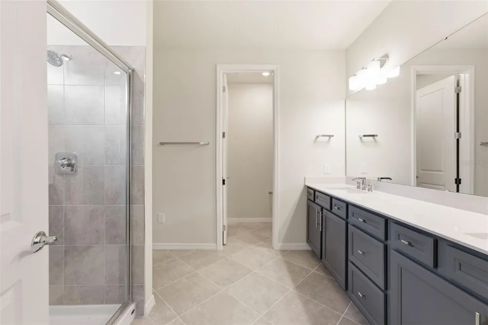 8369 FENTON STREET Orlando, FL 32836