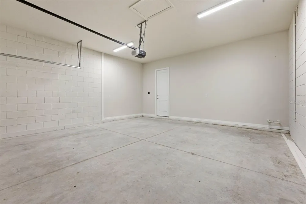 8369 FENTON STREET Orlando, FL 32836