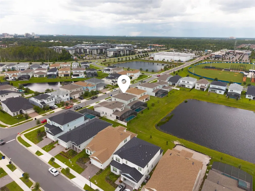 8369 FENTON STREET Orlando, FL 32836