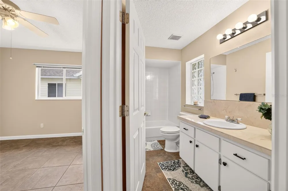 1923 NW 50TH CIRCLE ocala, FL 34482