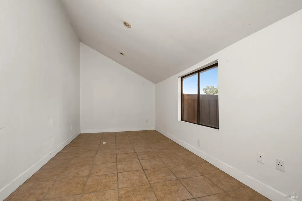 4862 Daywalt Road Sebastopol, CA 95472