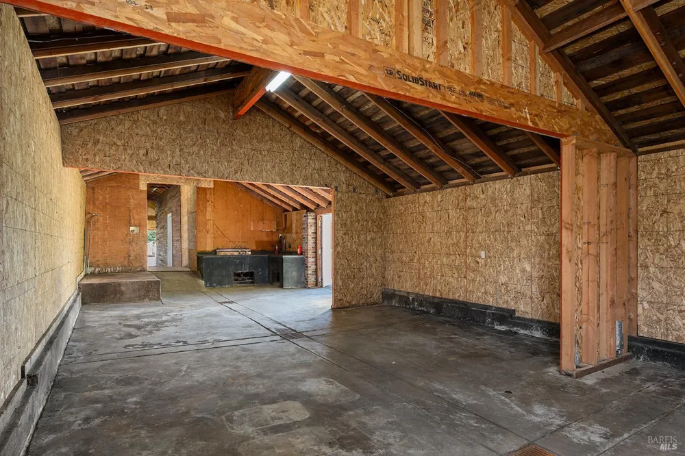 4862 Daywalt Road Sebastopol, CA 95472