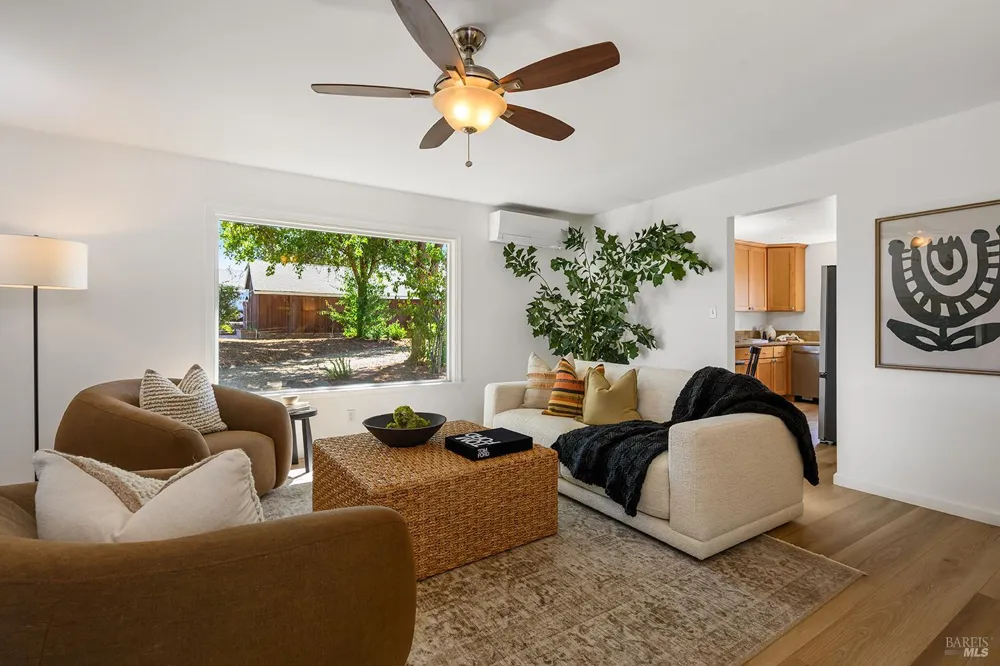 4862 Daywalt Road Sebastopol, CA 95472