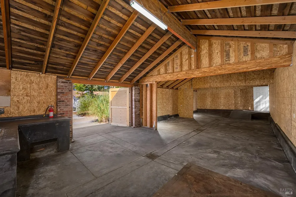 4862 Daywalt Road Sebastopol, CA 95472