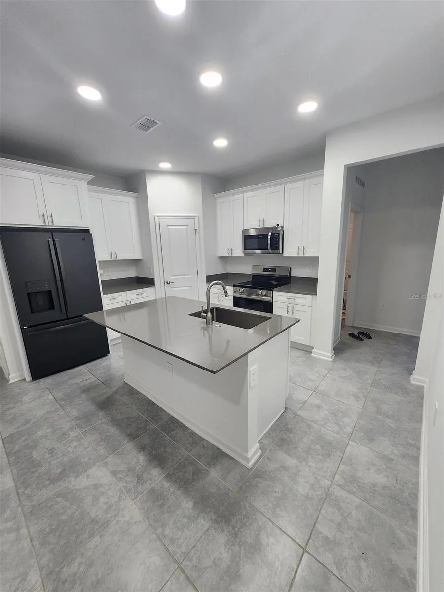 1940 TOHOQUA BOULEVARD Kissimmee, FL 34744