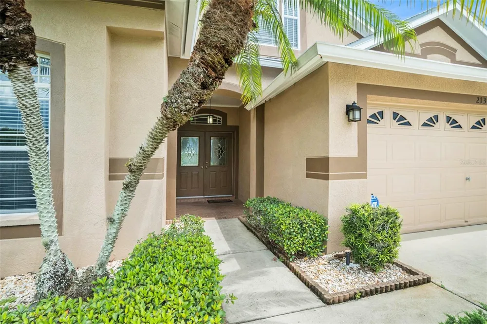 2132 RENSSELAER DRIVE Wesley Chapel, FL 33543