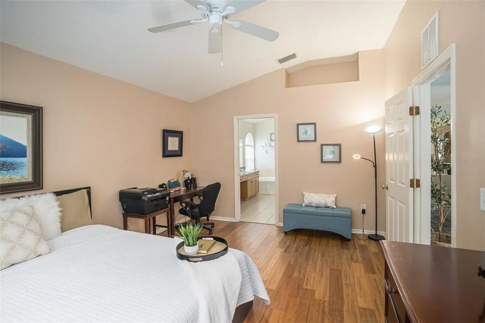 2132 RENSSELAER DRIVE Wesley Chapel, FL 33543